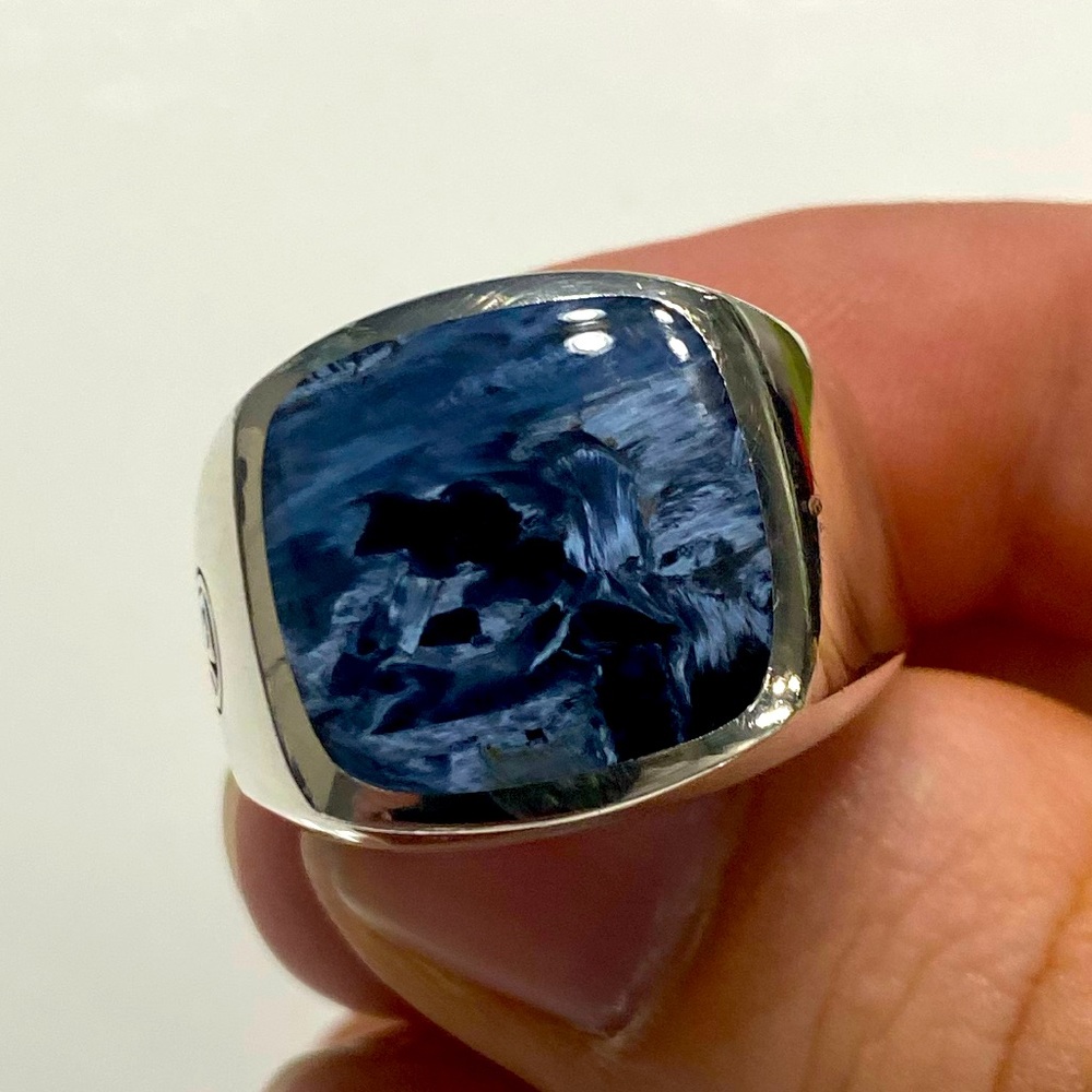 David Yurman Inlay Signet Cushion Ring
Sterling Silver with Pietersite